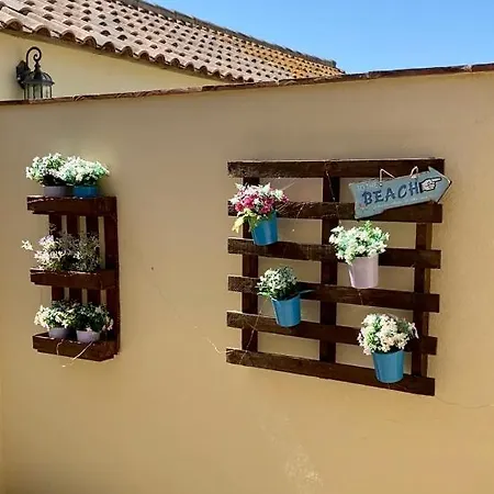 Turisticos Carmencita אכסניה *