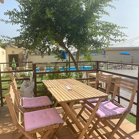Turisticos Carmencita Hostel *
