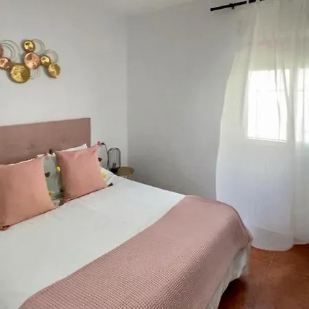 Turisticos Carmencita Hostel Bolonia